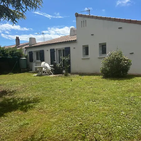 Plain Pied Aux Portes De La Rochelle 2chbres Holiday home *