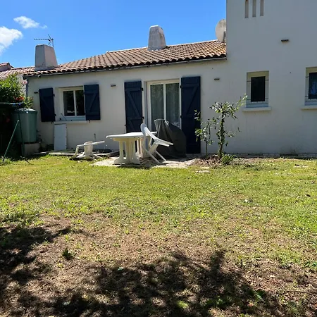 Plain Pied Aux Portes De La Rochelle 2chbres Holiday home